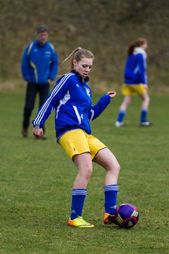 Bild 31 - B-Juniorinnen Tus Tensfeld - TSV Gnutz o.W. : Ergebnis: 1:3